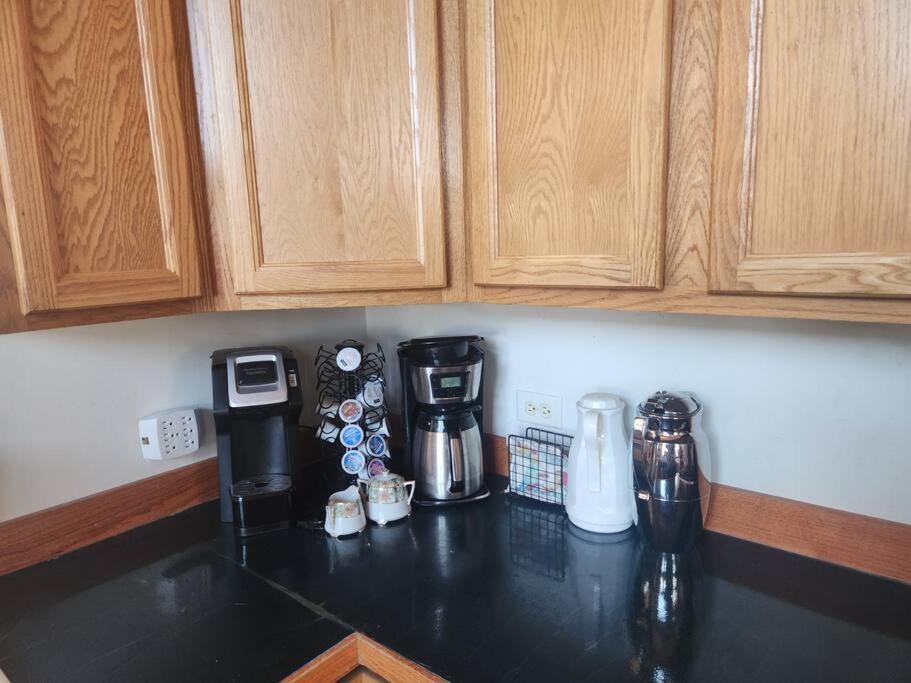 Beautiful Home In Beach Park Il Екстериор снимка